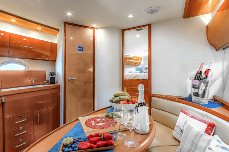 yacht Astondoa 40 Open Tenerife 21