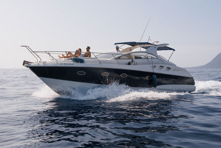 yacht Astondoa 40 Open Tenerife 7