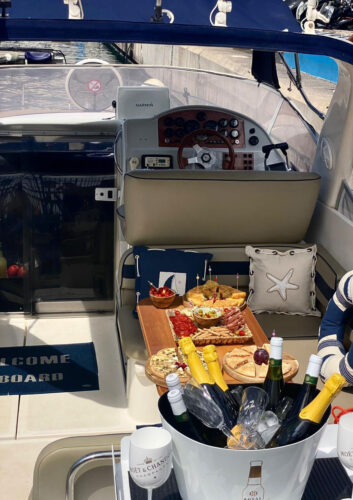 Motorboat Rio 850 Cruiser Tenerife 3