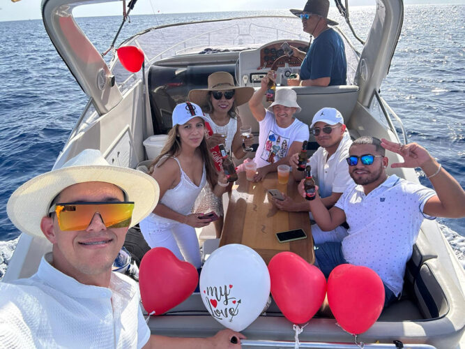 Motorboat Rio 850 Cruiser Tenerife 8