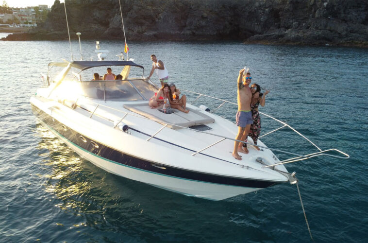 Motorboat Sunseeker 42 Mustique Tenerife 5