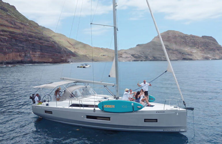 Sailboat Beneteau Oceanis 40.1 Tenerife 1
