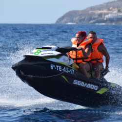Moto acuática con licencia Tenerife 11