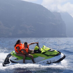Moto acuática con licencia Tenerife 17