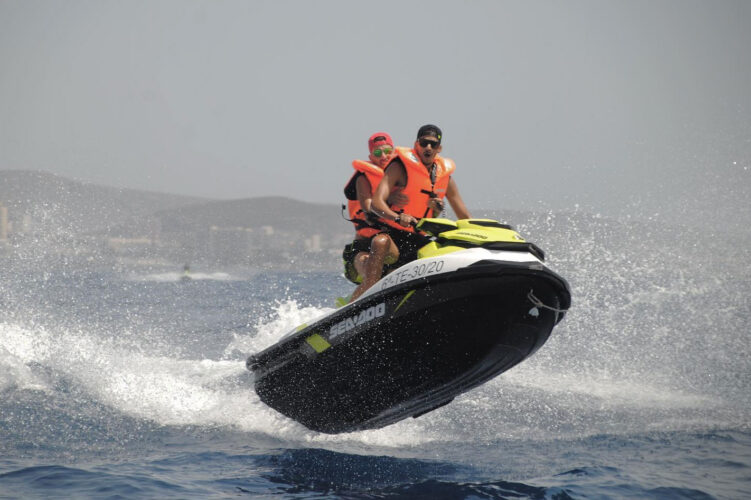 Moto acuática con licencia Tenerife 5