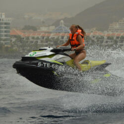 Moto acuática con licencia Tenerife 6